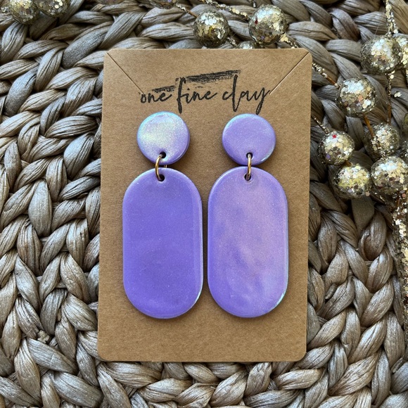 Iridescent Purple Clay & Resin Dangle Earrings - Picture 6 of 8